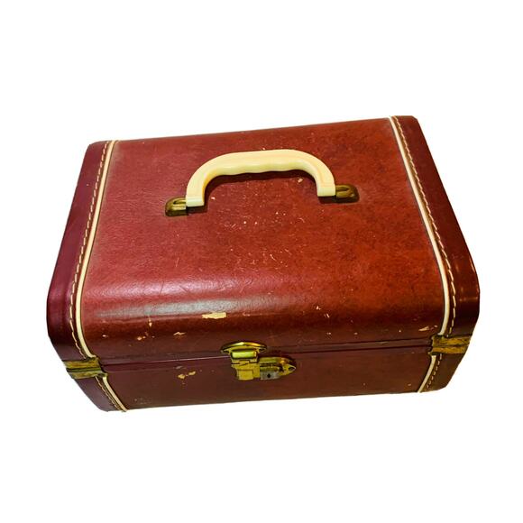 Vintage Luggage Suitcase Rail Travel Case Mirror Stitched Leather Edge Corners - Picture 1 of 12